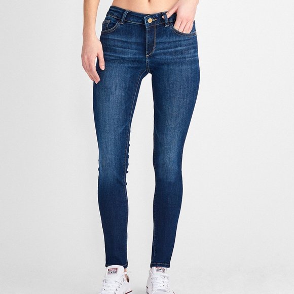 DL1961 Denim - DL1961 Emma Low Rise Skinny Jeans Size: 28
